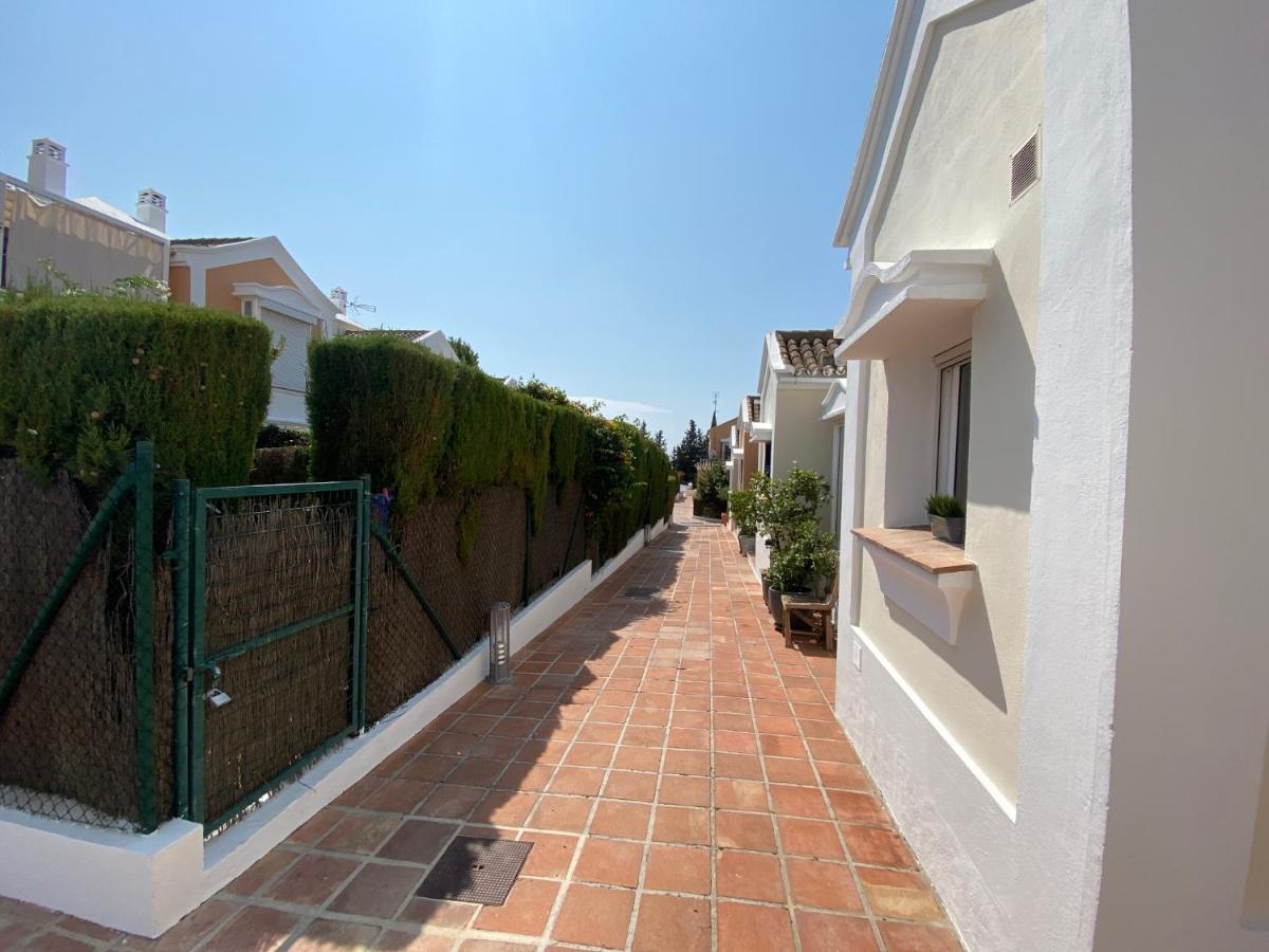 Charming 1 Bedroom Suite With Shared Kitchen Next To Puerto Banus Marbella Kültér fotó
