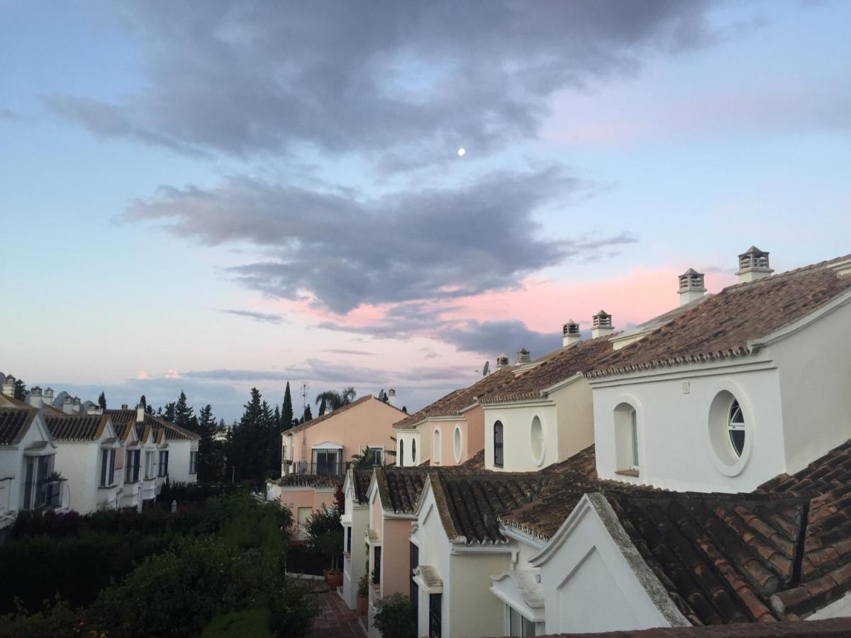 Charming 1 Bedroom Suite With Shared Kitchen Next To Puerto Banus Marbella Kültér fotó